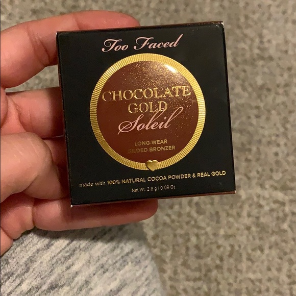 Makeup - Picture 4 of 8